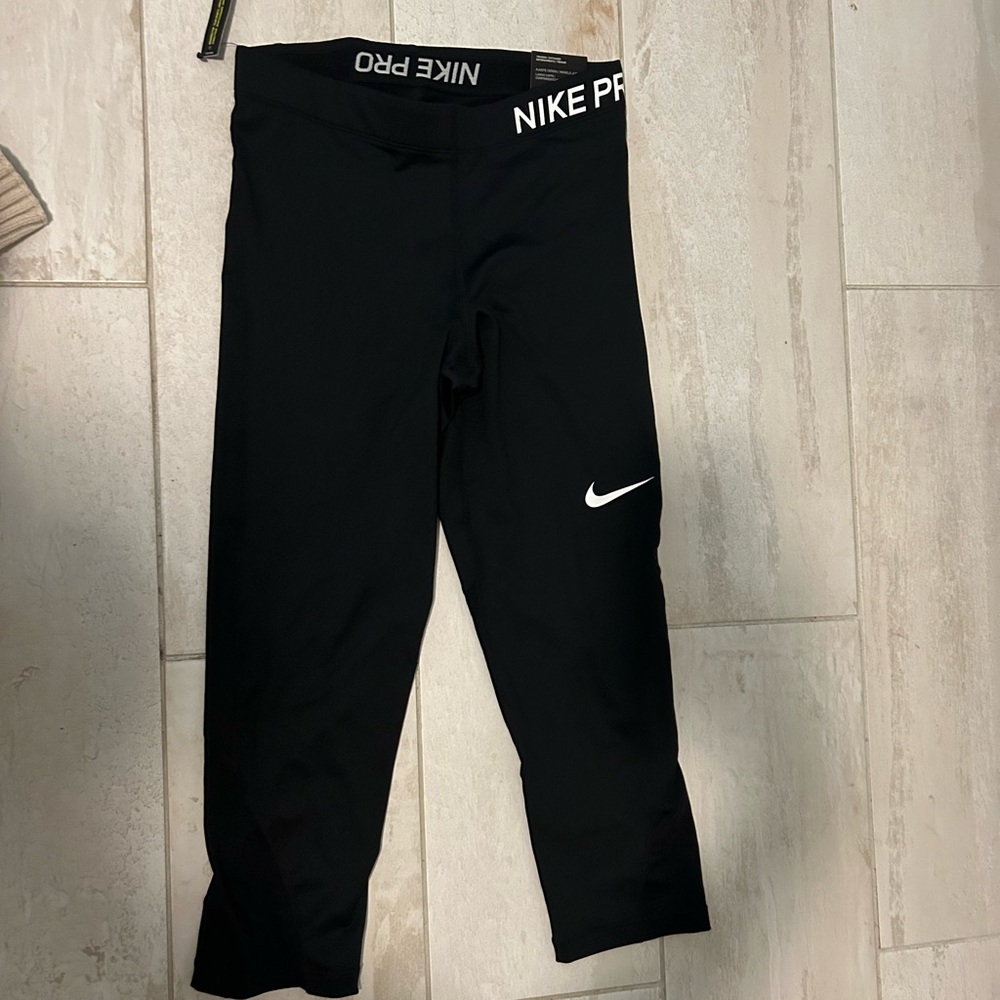 capri nike leggings